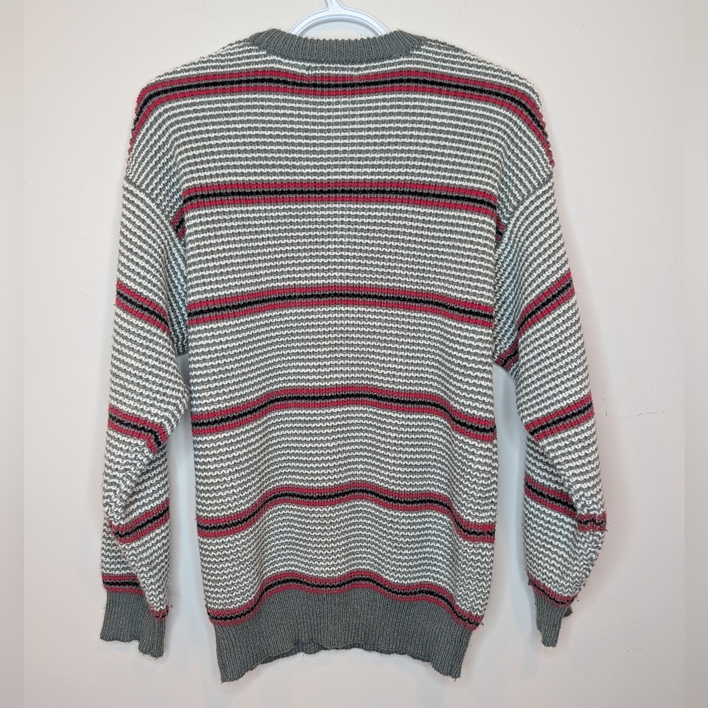 Vintage St. John’s Bay Striped Knit Sweater Grey Red Size Small - Picture 4 of 8